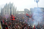 AC Milan - Campione d'Italia 2010-2011 C5a2fd132450739