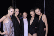 1b919823773203.gif