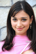 Indian actress - Tamnna Cute Stills