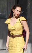 Kelly Brook - Yellow Dress at Venice 12