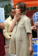 Jennifer Lopez - on set of The Back-Up Plan