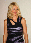 Gwyneth Paltrow leggy pictures