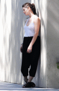 4bdd4757616967.gif