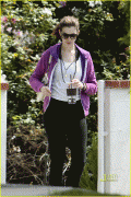 Anne Hathaway ( Энн Хэтуэй) - Страница 2 2dc1b773511321